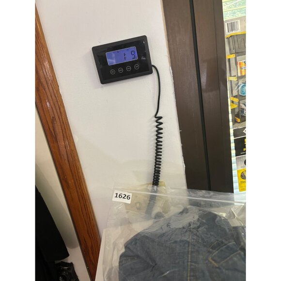 Chico's Jean Jacket Women's 1 US small Anniversary Collection Parrot Beaded - Picture 14 of 14